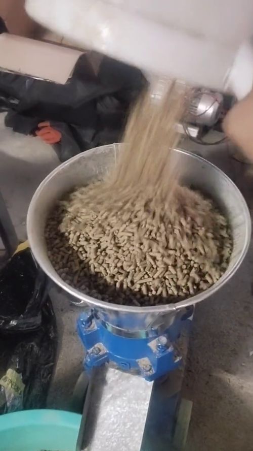 从调试到出栏 红盛水产养殖场土鸭饲料的精细管理实录